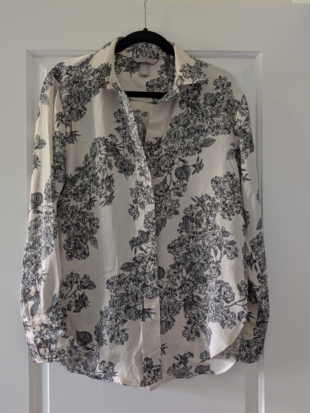 H&M Cream Blouse Black Floral